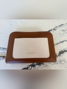 NEW Lanvin Tan and Cream Leather Pouch